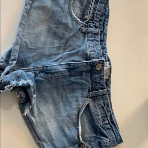 Free people shorts, size 31
